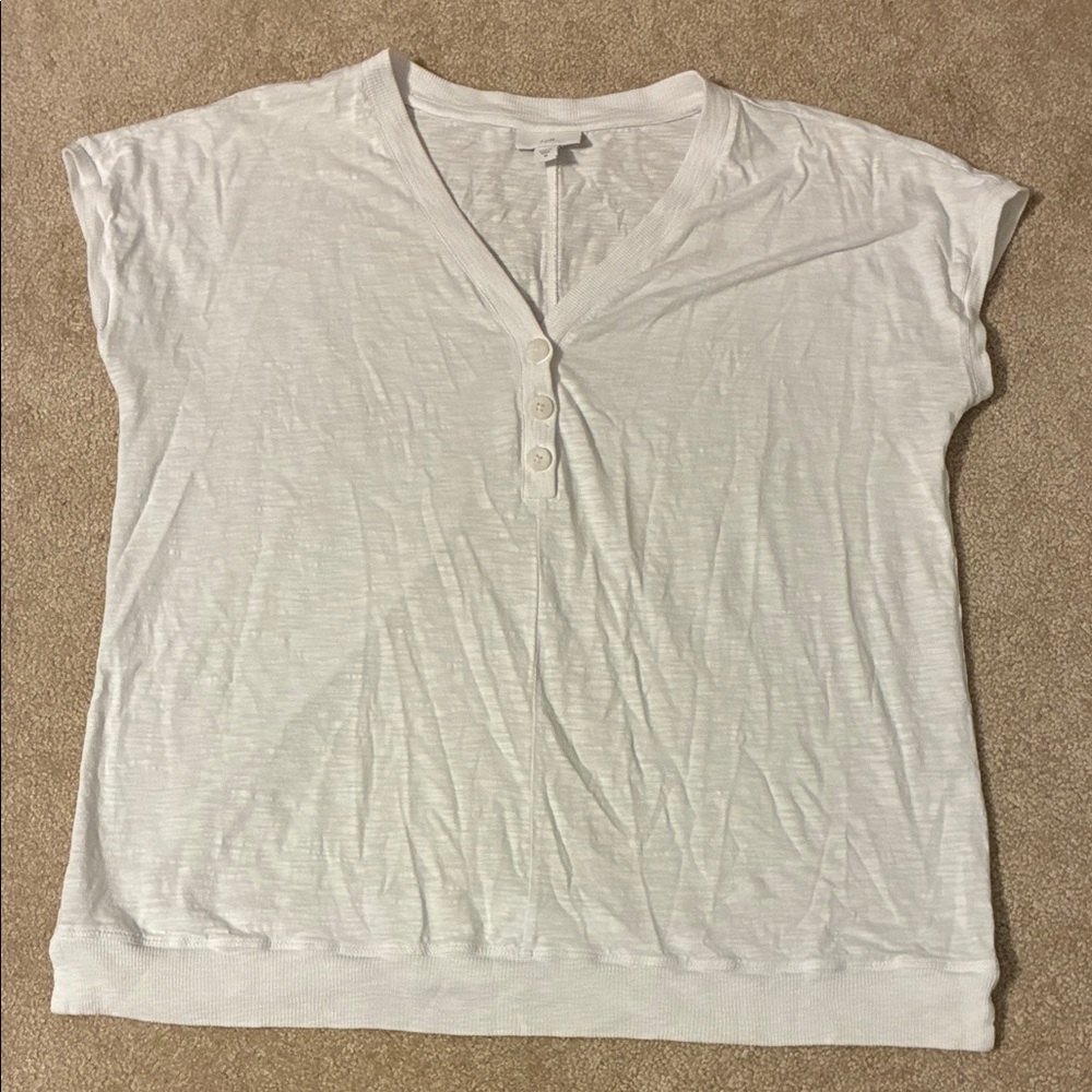 J. Jill White Short Sleeve V-Neck Tee